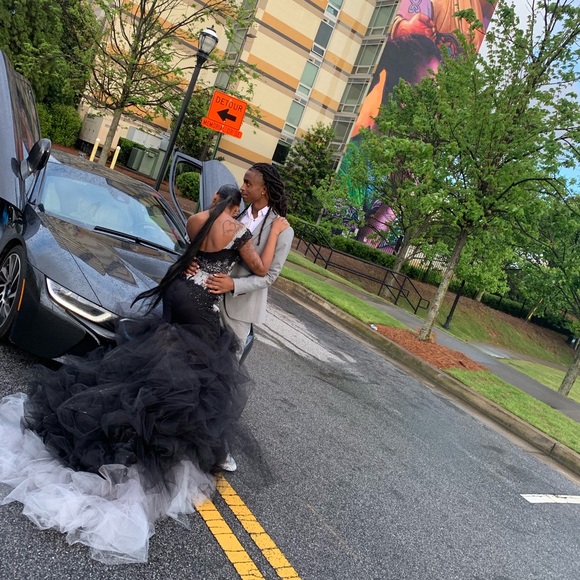 Prom Dress - Picture 3 of 5